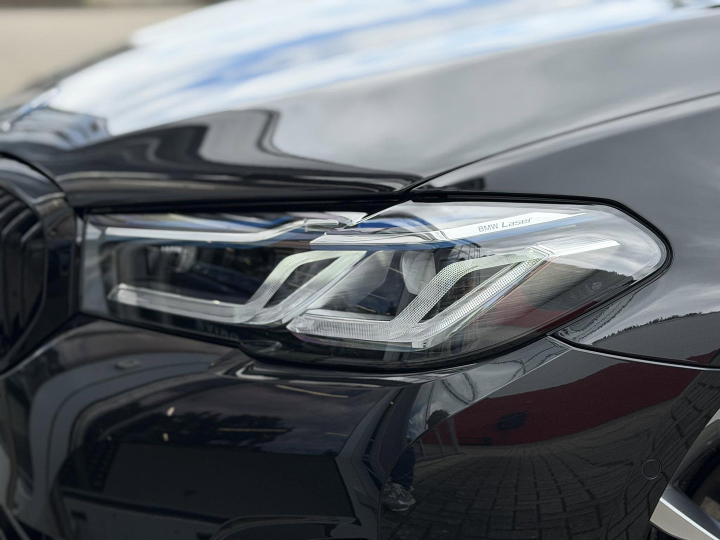 BMW 5 Serie Touring 530e xDrive Bus Ed. Plus |Pano|H/K|4W Steering|CoPilot|HUD|Laser