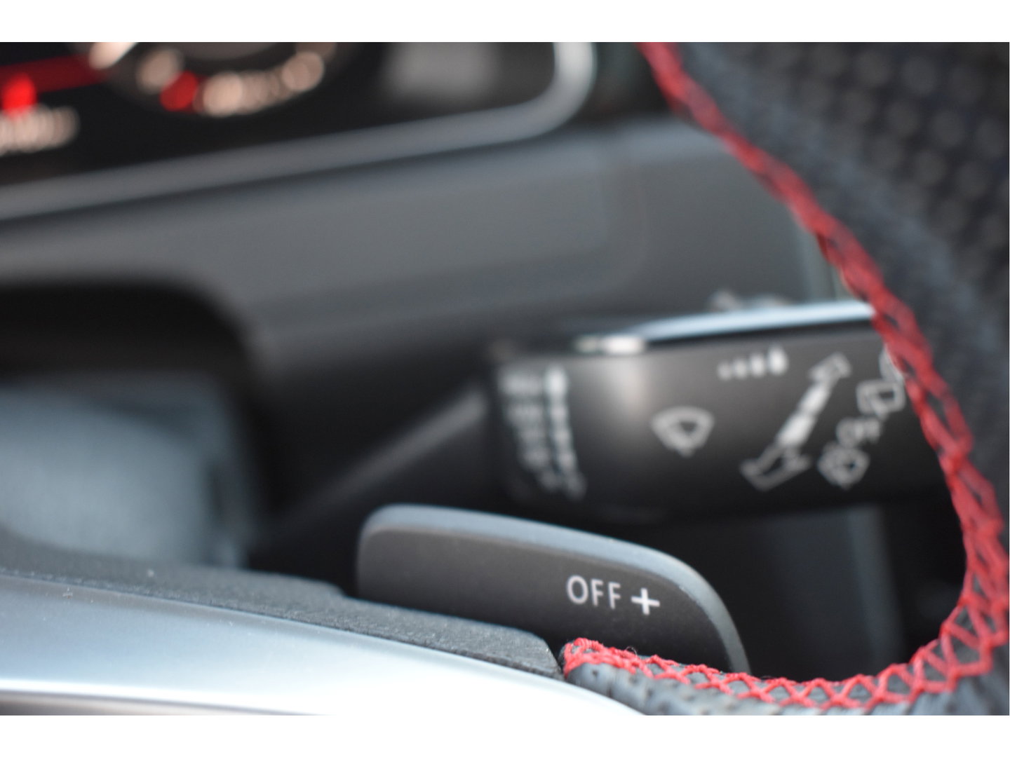 Volkswagen Golf 2.0 TSI GTI TCR ,BOEKJES,NAP EN ONDERHOUDSHISTORIE