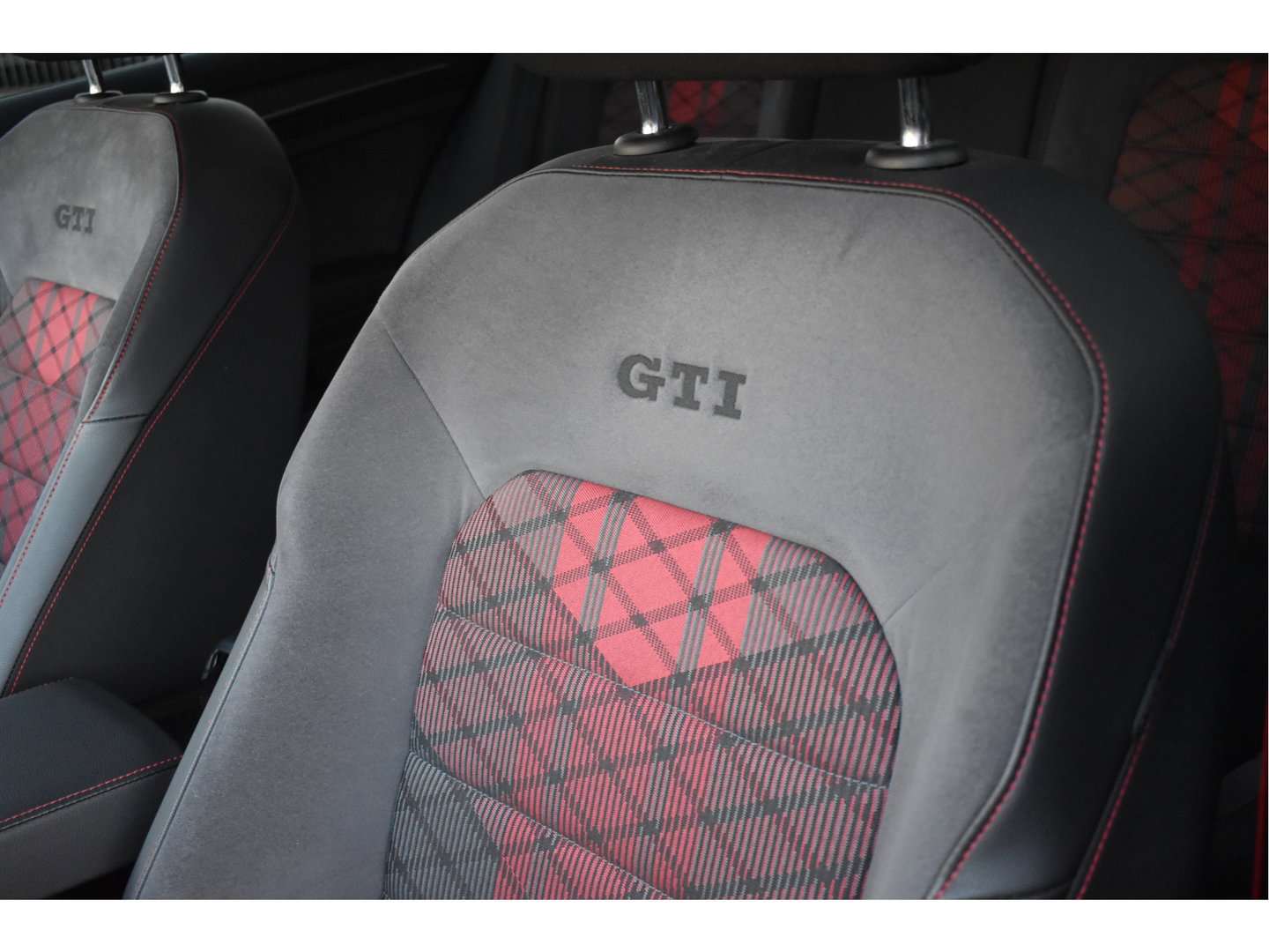 Volkswagen Golf 2.0 TSI GTI TCR ,BOEKJES,NAP EN ONDERHOUDSHISTORIE