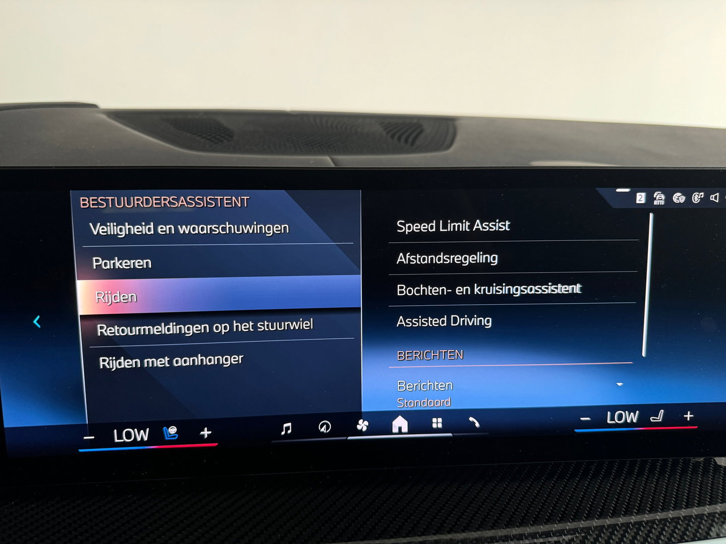 BMW X5 XDrive50e M Sport Pano|M Seat|Frozen|HuD|Trekhaak|VOL