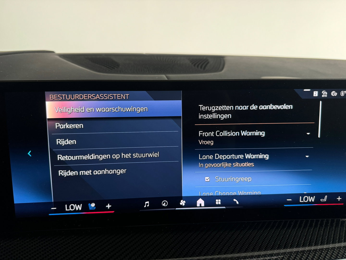 BMW X5 XDrive50e M Sport Pano|M Seat|Frozen|HuD|Trekhaak|VOL