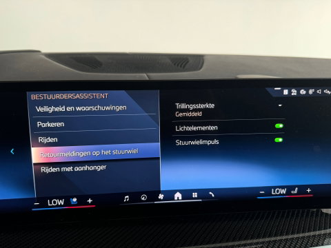 BMW X5 XDrive50e M Sport Pano|M Seat|Frozen|HuD|Trekhaak|VOL