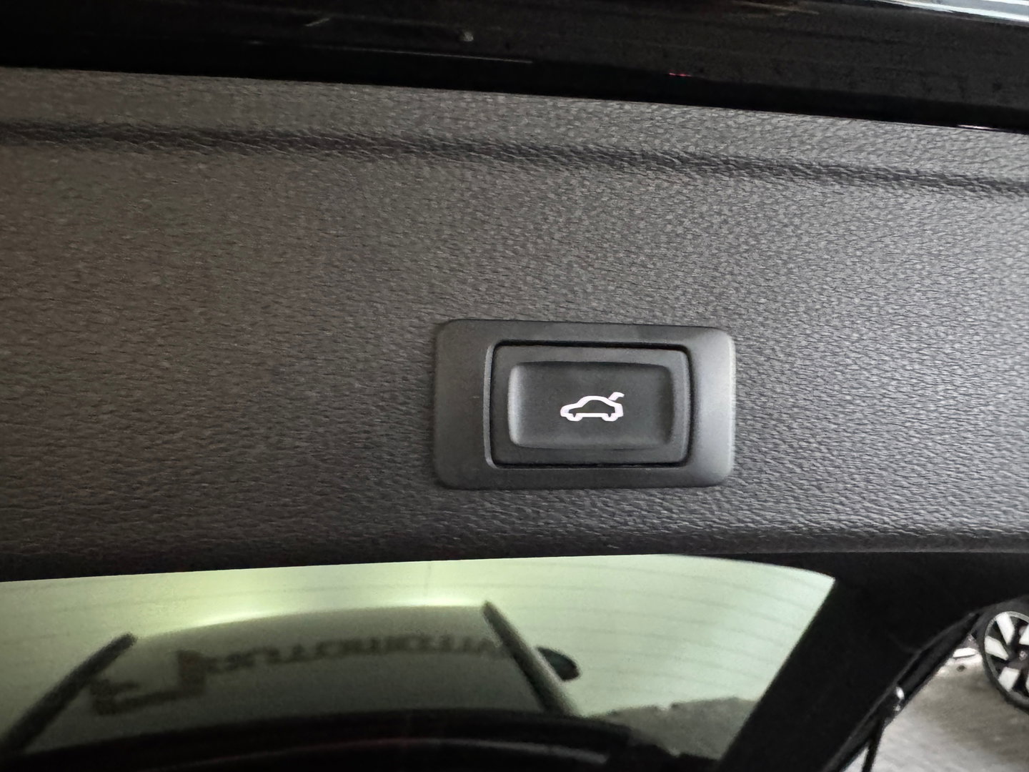 Audi A4 AVANT 35 TFSI Launch edition Sport Leer|Keyless|Carplay
