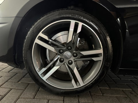 Audi A4 AVANT 35 TFSI Launch edition Sport Leer|Keyless|Carplay