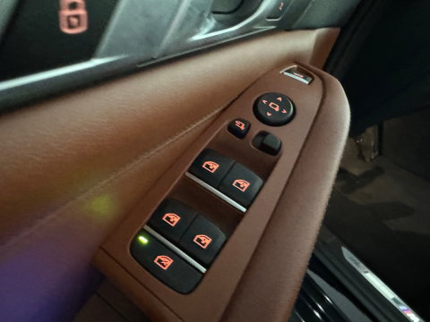 BMW X5 XDrive45e High Executive M Sport Pano|Trekhaak|4W-besturing