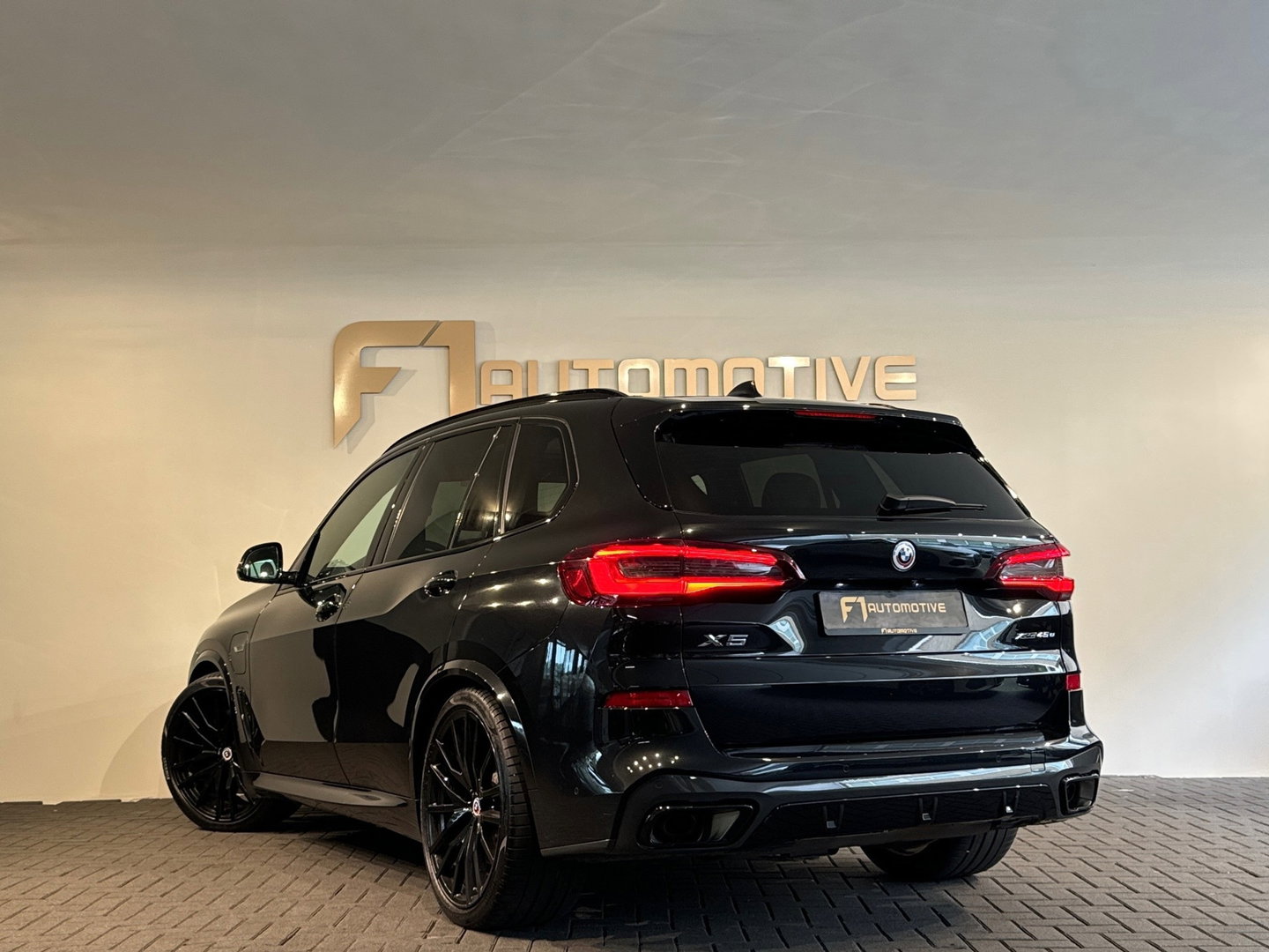 BMW X5 XDrive45e High Executive M Sport Pano|Trekhaak|4W-besturing