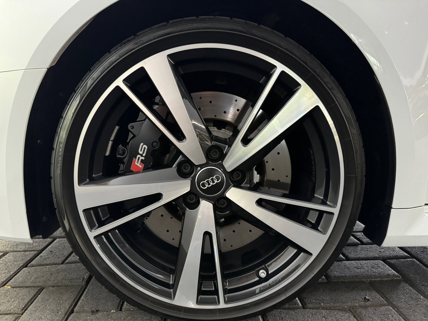 Audi RS3 Sportback 2.5 TFSI quattro Pano|Keyless|B&O|RS Seat|Camera