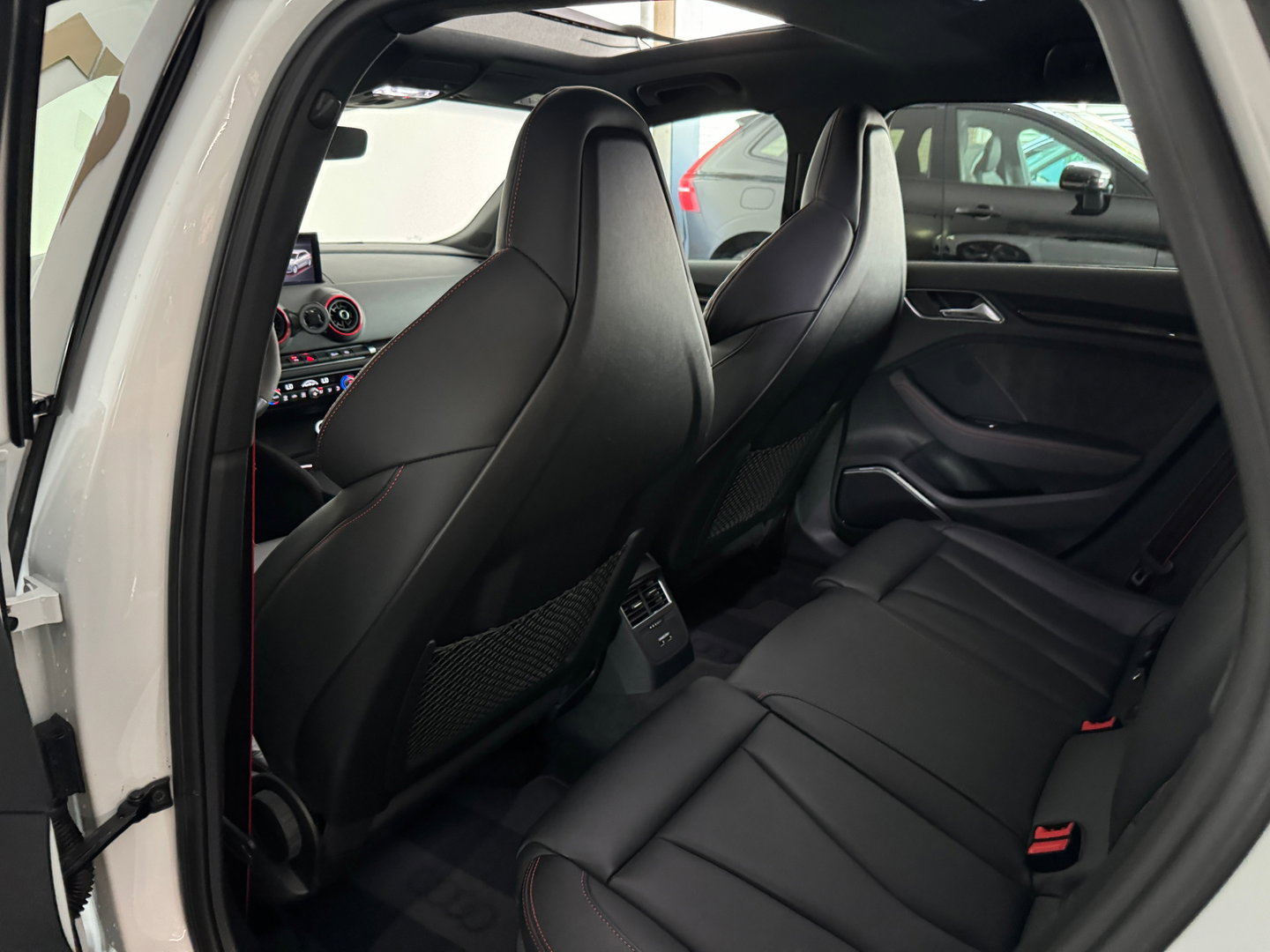 Audi RS3 Sportback 2.5 TFSI quattro Pano|Keyless|B&O|RS Seat|Camera
