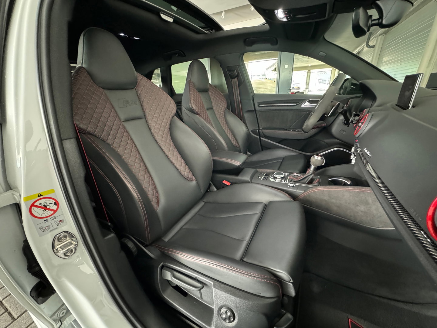 Audi RS3 Sportback 2.5 TFSI quattro Pano|Keyless|B&O|RS Seat|Camera