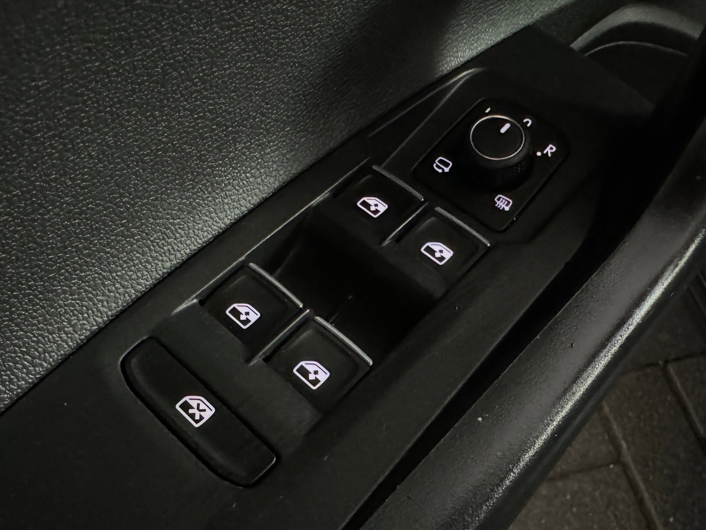 Volkswagen Polo 1.0 TSI Style Pano|IQ|Camera|CarPlay|Lane Assist