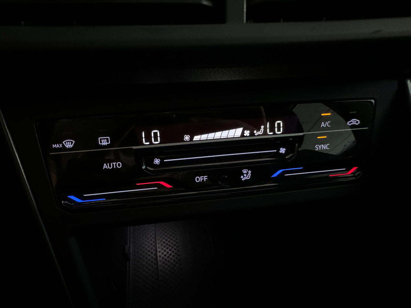 Volkswagen Polo 1.0 TSI Style Pano|IQ|Camera|CarPlay|Lane Assist