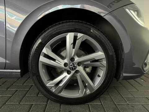 Volkswagen Polo 1.0 TSI Style Pano|IQ|Camera|CarPlay|Lane Assist