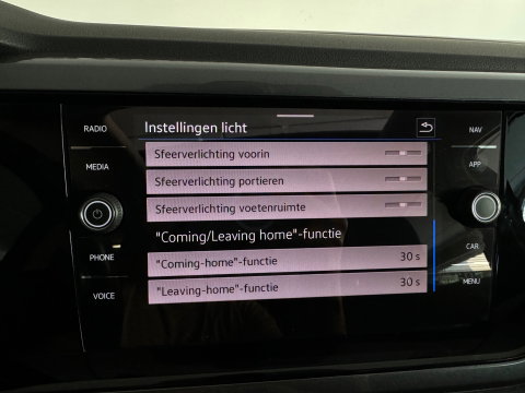 Volkswagen Polo 1.0 TSI Style Pano|IQ|Camera|CarPlay|Lane Assist