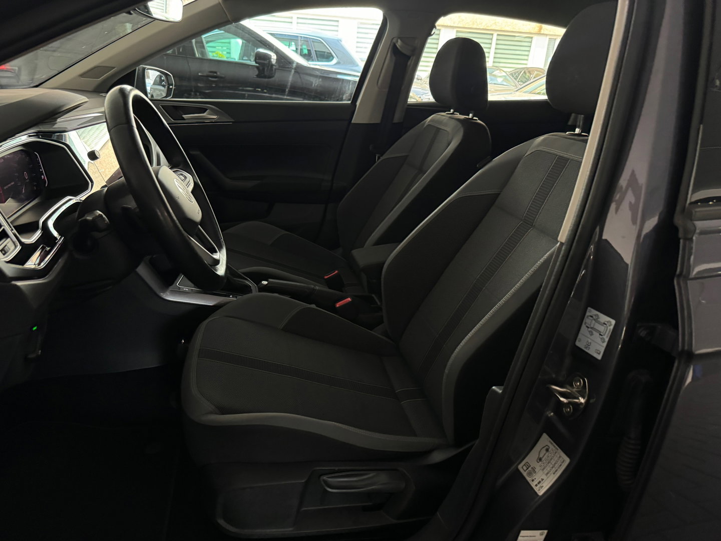 Volkswagen Polo 1.0 TSI Style Pano|IQ|Camera|CarPlay|Lane Assist
