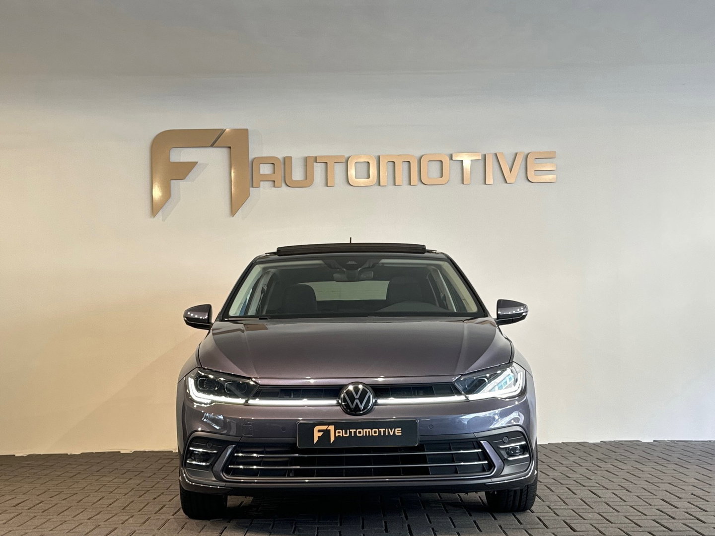 Volkswagen Polo 1.0 TSI Style Pano|IQ|Camera|CarPlay|Lane Assist