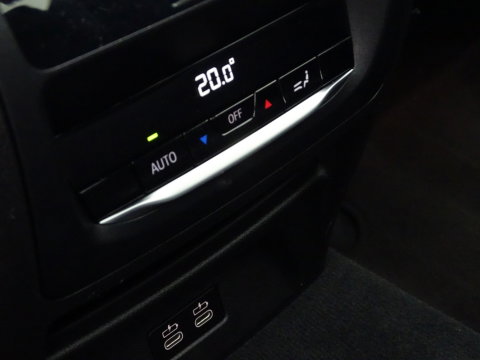 BMW X3 30e 292PK X-Drive M-Sport / Laser / Pano / Harman Kardon / 2022