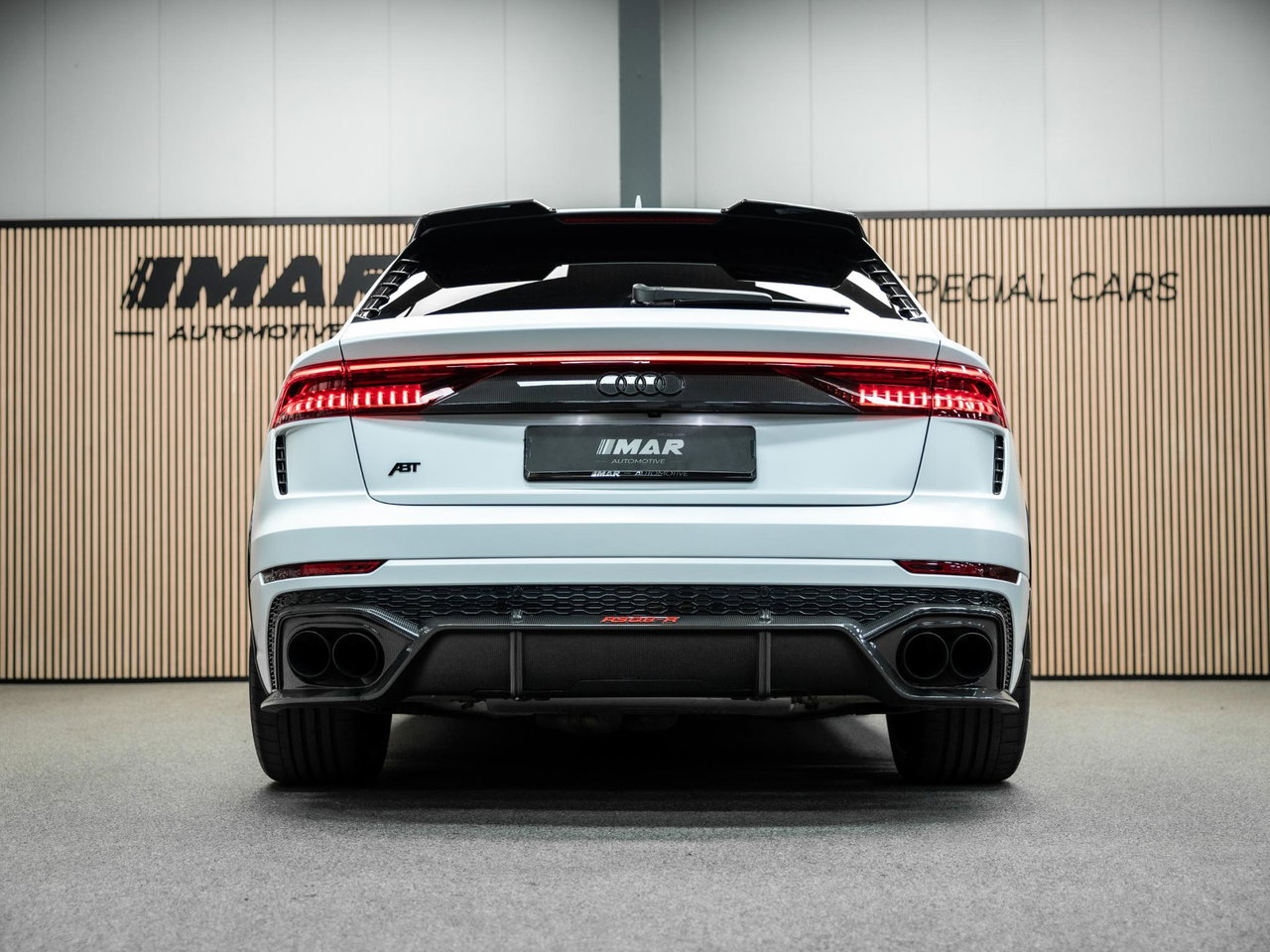 Audi RSQ8