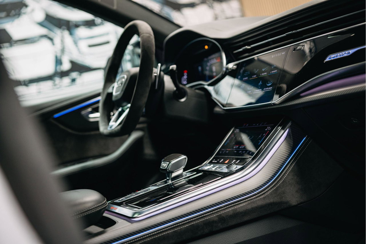 Audi RSQ8