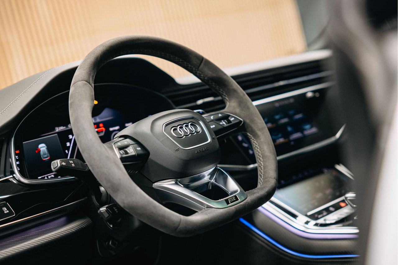 Audi RSQ8