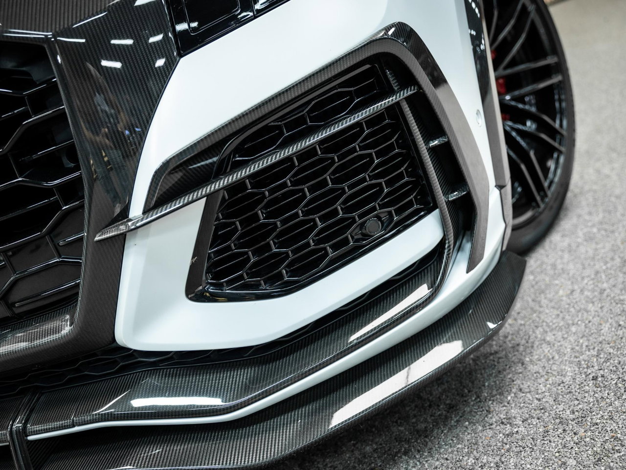 Audi RSQ8
