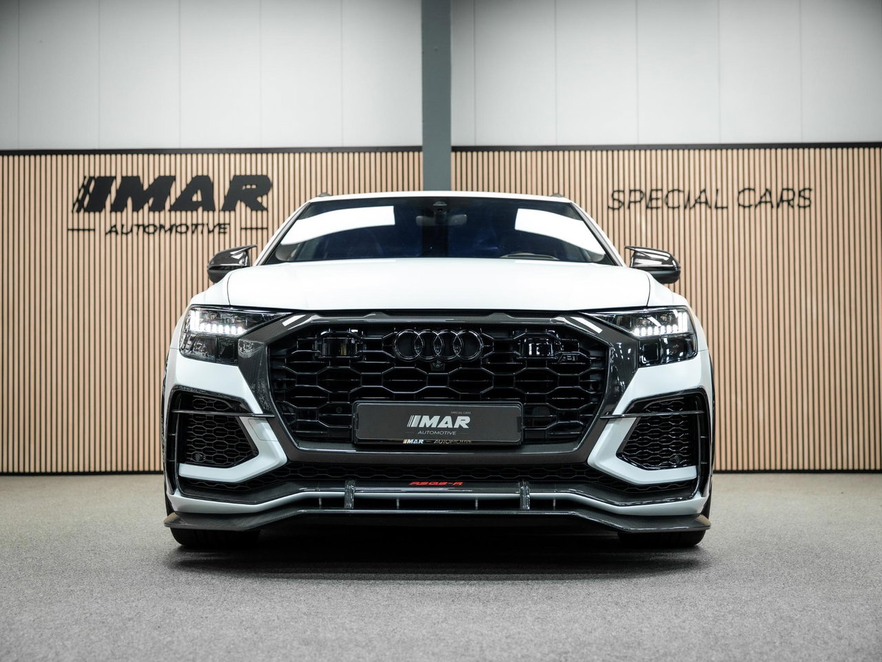 Audi RSQ8