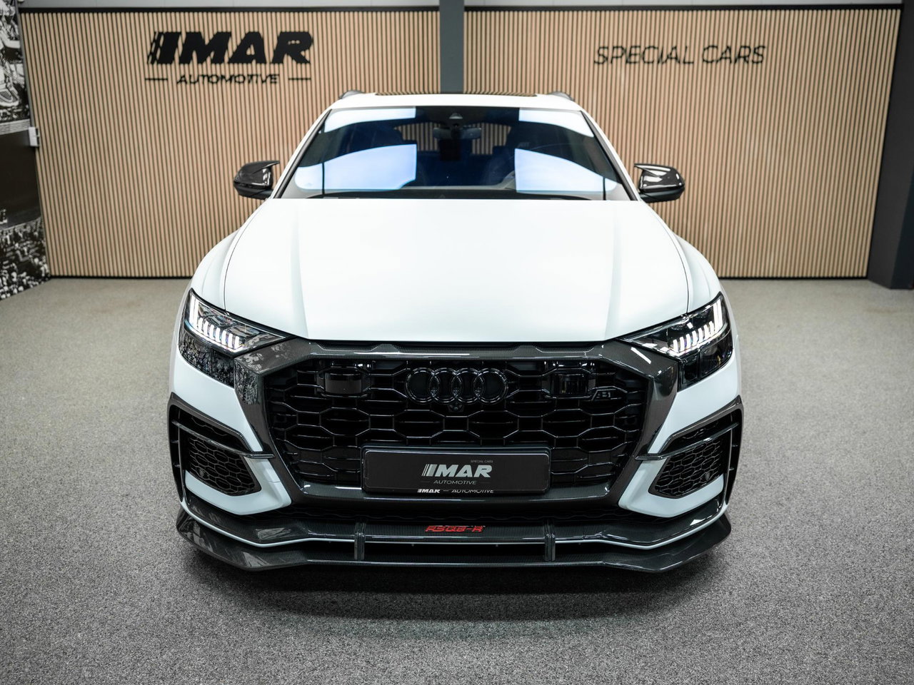 Audi RSQ8