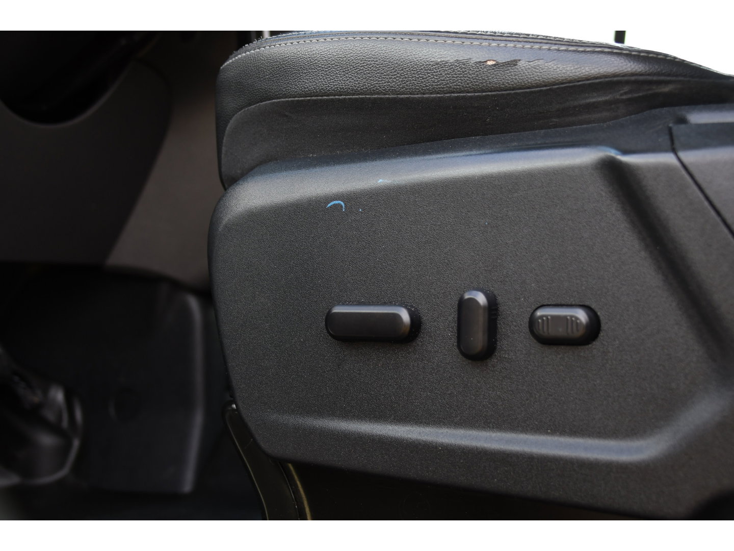 Ford Transit Custom 320 2.0 TDCI L1H1 Active PB Edition Adaptieve Cruise, Camera, Caprlay, Stoelverwarming, Leder, 170pk, LED, Automaat, BLIS, Uniek!