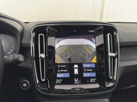 Volvo XC40 1.5 T4 Recharge R-Design Expression (Plug-in) (INCL-BTW)  Aut. *PANO | DIGI-COCKPIT | HARMAN/KARDON | BLINDSPOT | KEYLESS | DAB | SPORTSEATS | FULL-LED | NAVI-FULLMAP | CAMERA | ECC | TOWBAR | 18'' ALU*