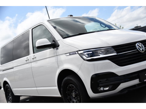 Volkswagen Transporter 2.0 TDI L2H1 28 Bulli Virtual, Camera, Carplay, LED, 150pk, Stoelverwarming, Leder, Automaat, Voorruit verwarming, 2 xStoel, Uniek!