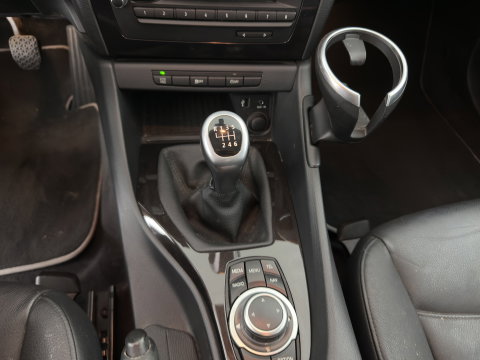 BMW X1 sDrive20d EfficientDynamics Upgrade Edition *LEATHER | XENON | NAVI-FULLMAP | COMFORT-SEATS | ECC | PDC | CRUISE | 17''ALU | TOWBAR*