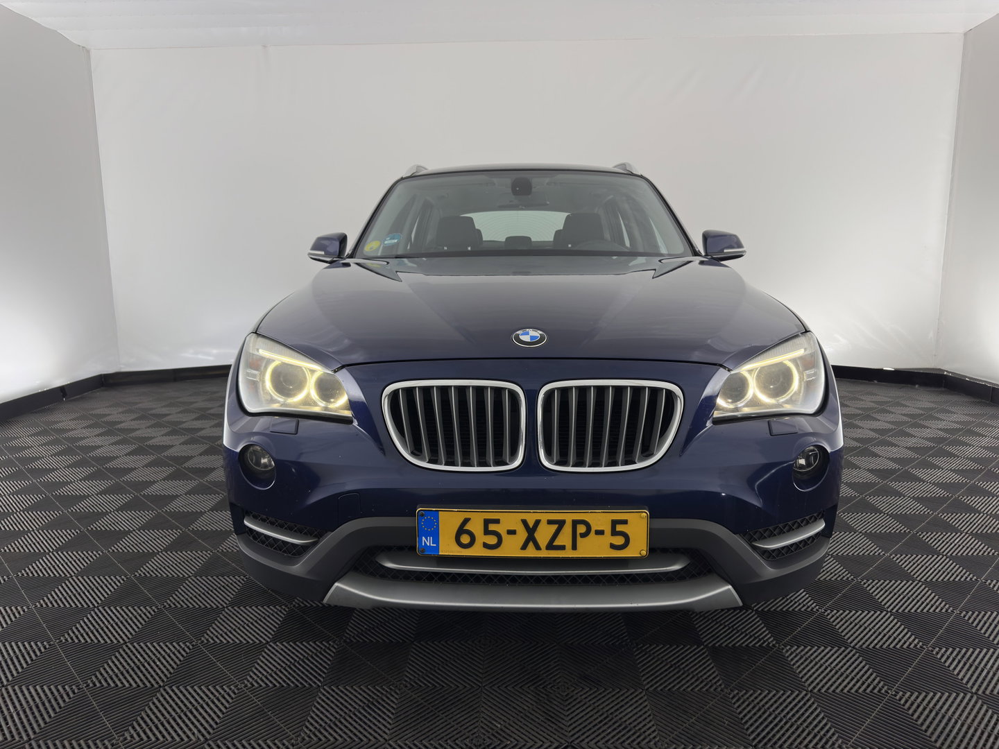 BMW X1 sDrive20d EfficientDynamics Upgrade Edition *LEATHER | XENON | NAVI-FULLMAP | COMFORT-SEATS | ECC | PDC | CRUISE | 17''ALU | TOWBAR*