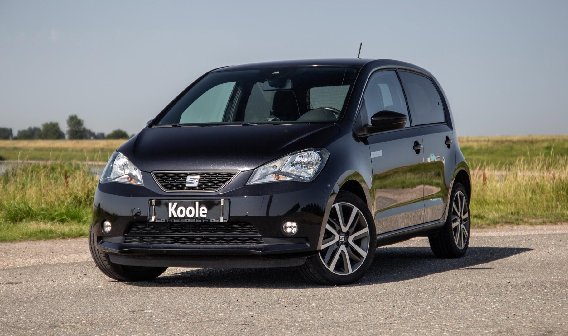 SEAT Mii Electric electric Plus STOEL VERWARMING / AIRCO / CRUISE CONTROLE / ZWART / AUTOMAAT