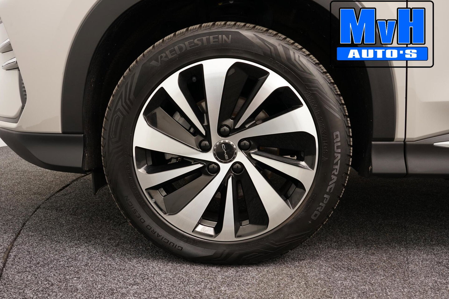 BYD SEAL U 1.5 DM-i FWD Boost|BOMVOL!|PANO|360°|HEAD-UP|NAP|SOH102%