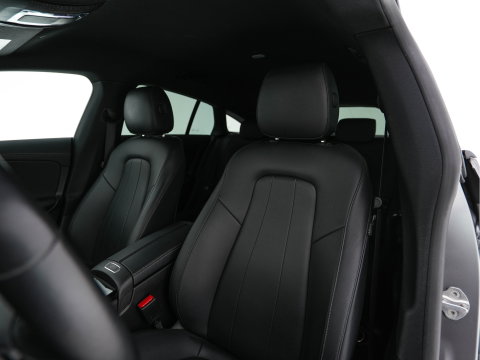 Mercedes-Benz CLA-Klasse Shooting Brake 200 Luxury Line (INCL.BTW) Aut. *ADAPTIVE-CRUISE | LEATHER | FULL-LED | HEATED-COMFORTSEATS | WIDESCREEN-COCKPIT | CAMERA | NAVI-FULLMAP | SHIFTPADDLES | PRIVACY-GLASS | DAB | AMBIENT-LIGHT | 18''ALU | TOWBA