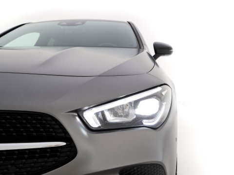 Mercedes-Benz CLA-Klasse Shooting Brake 200 Luxury Line (INCL.BTW) Aut. *ADAPTIVE-CRUISE | LEATHER | FULL-LED | HEATED-COMFORTSEATS | WIDESCREEN-COCKPIT | CAMERA | NAVI-FULLMAP | SHIFTPADDLES | PRIVACY-GLASS | DAB | AMBIENT-LIGHT | 18''ALU | TOWBA
