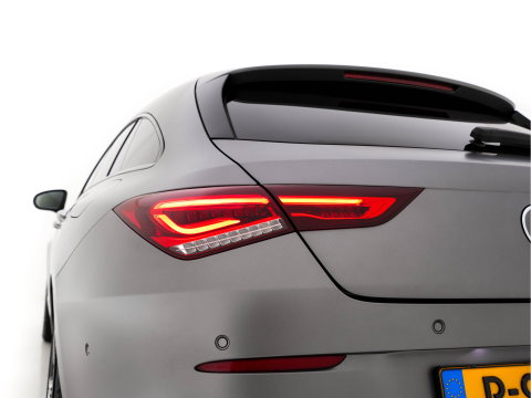 Mercedes-Benz CLA-Klasse Shooting Brake 200 Luxury Line (INCL.BTW) Aut. *ADAPTIVE-CRUISE | LEATHER | FULL-LED | HEATED-COMFORTSEATS | WIDESCREEN-COCKPIT | CAMERA | NAVI-FULLMAP | SHIFTPADDLES | PRIVACY-GLASS | DAB | AMBIENT-LIGHT | 18''ALU | TOWBA