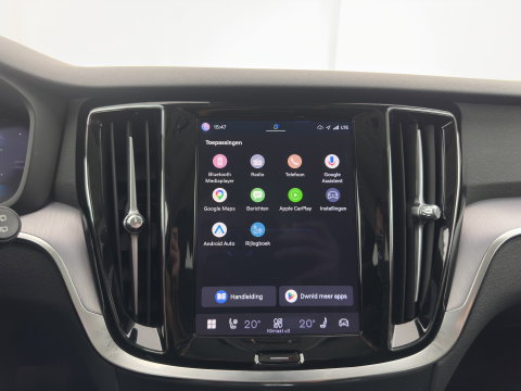 Volvo V60 2.0 T6 Plug-in hybrid AWD Core Bright Aut. (INCL.BTW) *FULL-LED | DIGI-COCKPIT | HEATED-COMFORTSEATS | KEYLESS | DAB | PRIVACY-GLASS | CARPLAY | NAVI-FULLMAP | TOWBAR | 18''ALU*