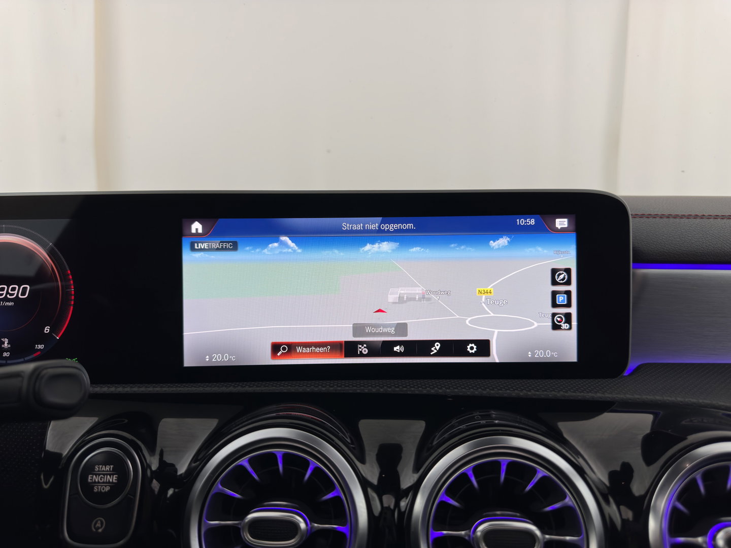 Mercedes-Benz CLA-Klasse 180 d Premium Plus (INCL-BTW) Aut. *PANO | LEATHER-MICROFIBRE | FULL-LED  | AMBIENTLIGHT | HEATED-SPORTSEATS | WIDESCREEN-COCKPIT | DAB+ | NAVI-FULLMAP | CAMERA | PRIVACYGLASS | 19''ALU*