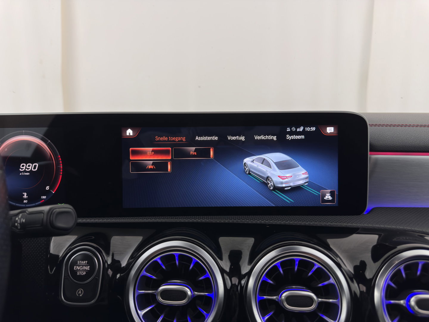 Mercedes-Benz CLA-Klasse 180 d Premium Plus (INCL-BTW) Aut. *PANO | LEATHER-MICROFIBRE | FULL-LED  | AMBIENTLIGHT | HEATED-SPORTSEATS | WIDESCREEN-COCKPIT | DAB+ | NAVI-FULLMAP | CAMERA | PRIVACYGLASS | 19''ALU*