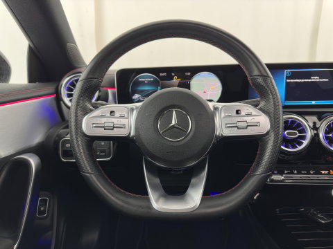 Mercedes-Benz CLA-Klasse 180 d Premium Plus (INCL-BTW) Aut. *PANO | LEATHER-MICROFIBRE | FULL-LED  | AMBIENTLIGHT | HEATED-SPORTSEATS | WIDESCREEN-COCKPIT | DAB+ | NAVI-FULLMAP | CAMERA | PRIVACYGLASS | 19''ALU*
