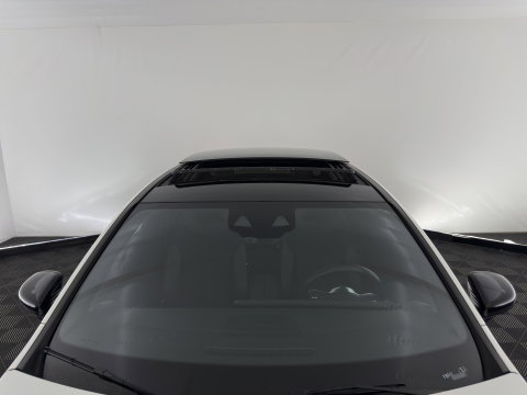 Mercedes-Benz CLA-Klasse 180 d Premium Plus (INCL-BTW) Aut. *PANO | LEATHER-MICROFIBRE | FULL-LED  | AMBIENTLIGHT | HEATED-SPORTSEATS | WIDESCREEN-COCKPIT | DAB+ | NAVI-FULLMAP | CAMERA | PRIVACYGLASS | 19''ALU*