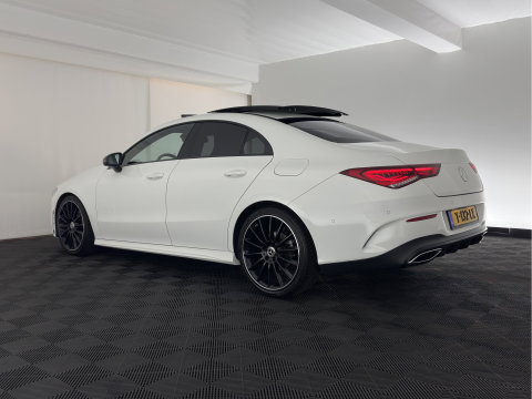 Mercedes-Benz CLA-Klasse 180 d Premium Plus (INCL-BTW) Aut. *PANO | LEATHER-MICROFIBRE | FULL-LED  | AMBIENTLIGHT | HEATED-SPORTSEATS | WIDESCREEN-COCKPIT | DAB+ | NAVI-FULLMAP | CAMERA | PRIVACYGLASS | 19''ALU*