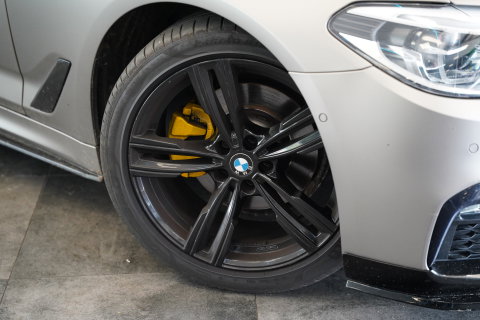 BMW 5 Serie 520i High Executive M-Sport  Wrapped Schuif/kantel-dak Leder