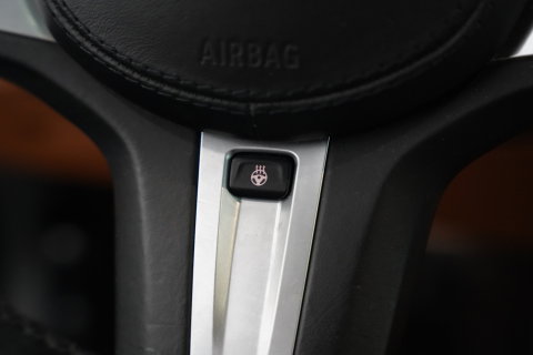 BMW 5 Serie 520i High Executive M-Sport  Wrapped Schuif/kantel-dak Leder