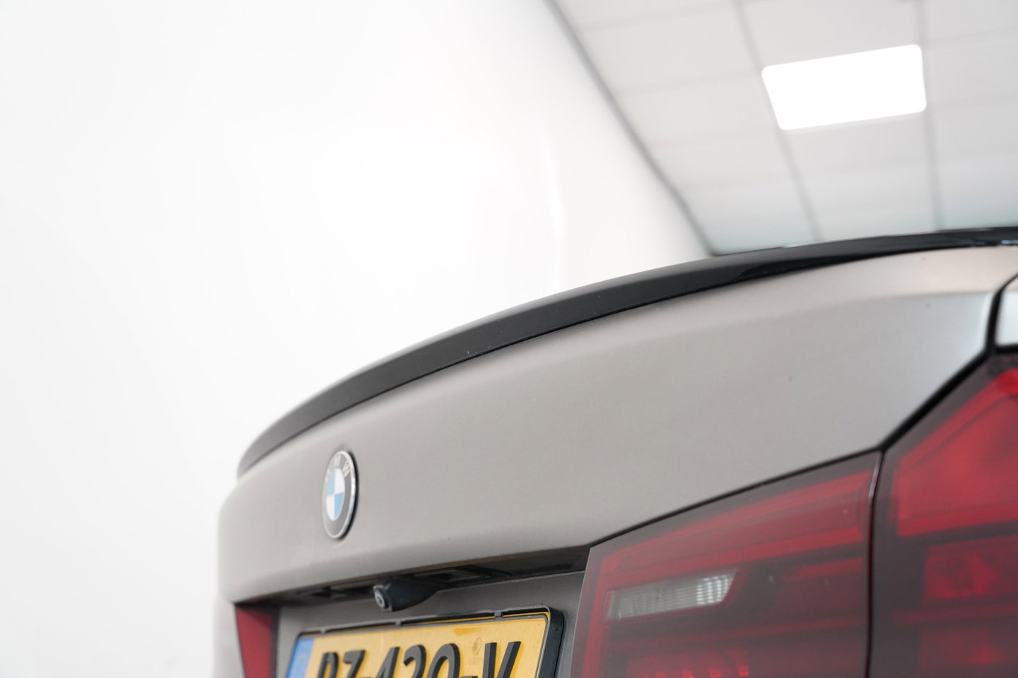 BMW 5 Serie 520i High Executive M-Sport  Wrapped Schuif/kantel-dak Leder
