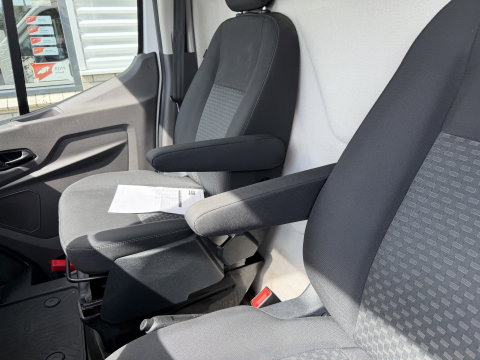Ford Transit 350 2.0 TDCI L3H2 Trend RWD / trekhaak 2800 kg ! / vaste prijs rijklaar € 18.950 ex btw / lease vanaf € / airco / cruise / stoelverwarming / camera / euro 6 / bpm vrij