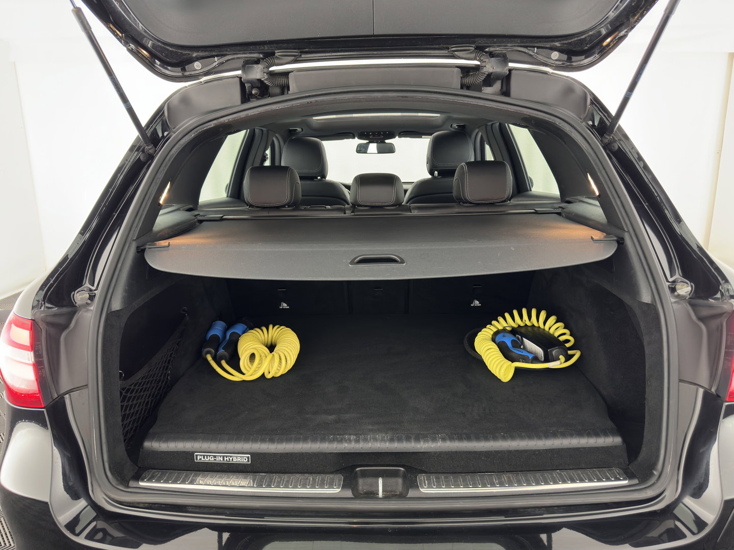 Mercedes-Benz GLC 350e 4MATIC Ambition Aut. *PANO | LEATHER-MICROFIBRE | FULL-LED | NAVI-FULLMAP | CAMERA | BLINDSPOT | HEATED-SPORTSEATS | SHIFTPADDLES | ECC | PDC | CRUISE | 19''ALU*