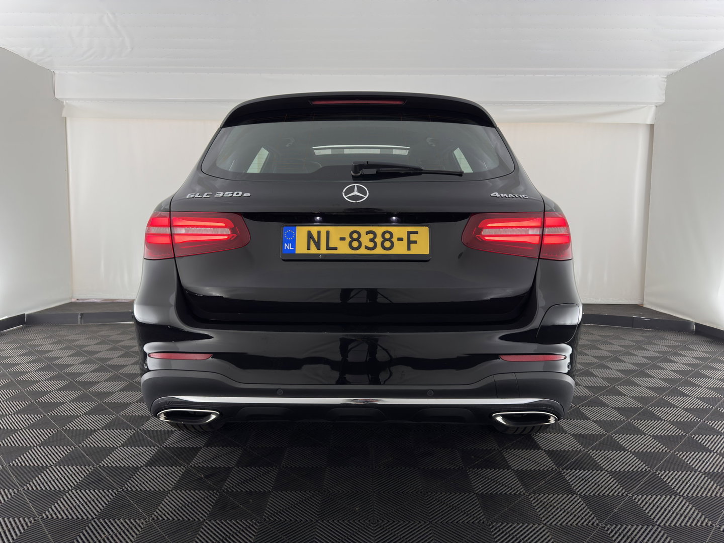 Mercedes-Benz GLC 350e 4MATIC Ambition Aut. *PANO | LEATHER-MICROFIBRE | FULL-LED | NAVI-FULLMAP | CAMERA | BLINDSPOT | HEATED-SPORTSEATS | SHIFTPADDLES | ECC | PDC | CRUISE | 19''ALU*