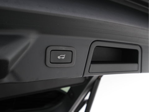 Land Rover Range Rover Velar 3.0 D300 R-Dynamic SE (INCL.BTW) Aut. *PANO | HEAD-UP | LEATHER-FABRIC | FULL-LED | MEMORY-PACK | BLIND-SPOT | DIGI-COCKPIT | CAMERA | KEYLESS | HEATED-COMFORTSEATS | PRIVACY-GLASS | SHIFTPADDLES | 22"ALU*