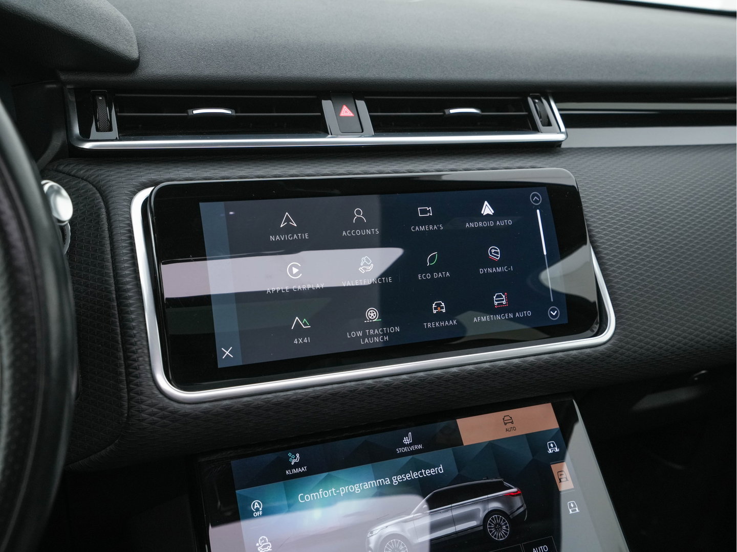 Land Rover Range Rover Velar 3.0 D300 R-Dynamic SE (INCL.BTW) Aut. *PANO | HEAD-UP | LEATHER-FABRIC | FULL-LED | MEMORY-PACK | BLIND-SPOT | DIGI-COCKPIT | CAMERA | KEYLESS | HEATED-COMFORTSEATS | PRIVACY-GLASS | SHIFTPADDLES | 22"ALU*